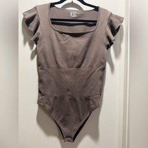OQQ bodysuit